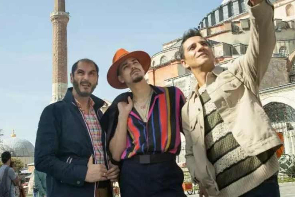 İspanyollardan 'saç ektirme' komedisi... Turkish Hairlines... Bandajlılar İstanbul'da